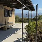 Ionian Retreat * Ληξούρι